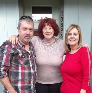 Meet your Posher, Elaine